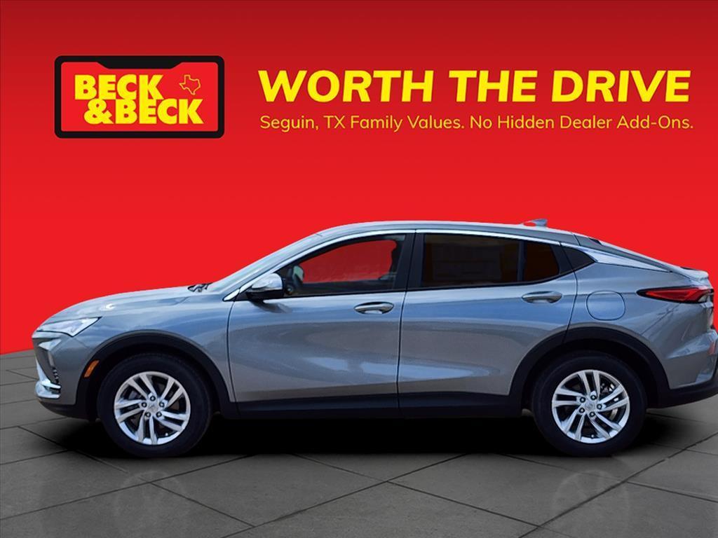 new 2025 Buick Envista car, priced at $25,280