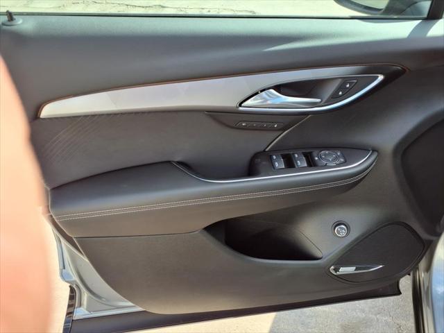 new 2025 Buick Envision car, priced at $39,735