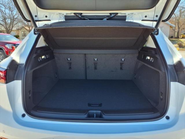 new 2025 Buick Envision car, priced at $39,240