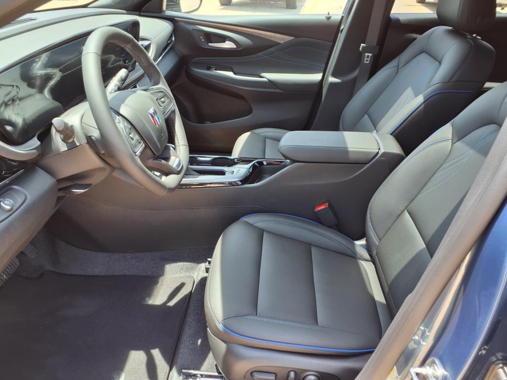 new 2025 Buick Envista car, priced at $27,475