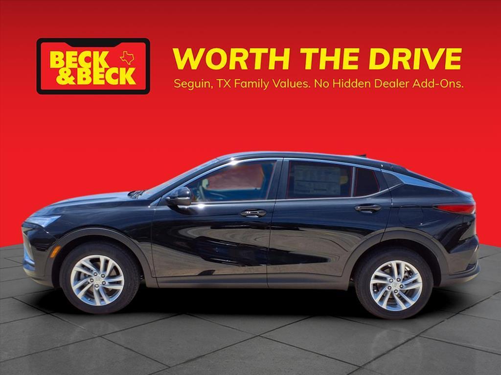 new 2025 Buick Envista car, priced at $25,280