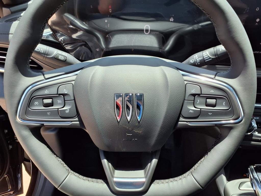 new 2025 Buick Envista car, priced at $25,280