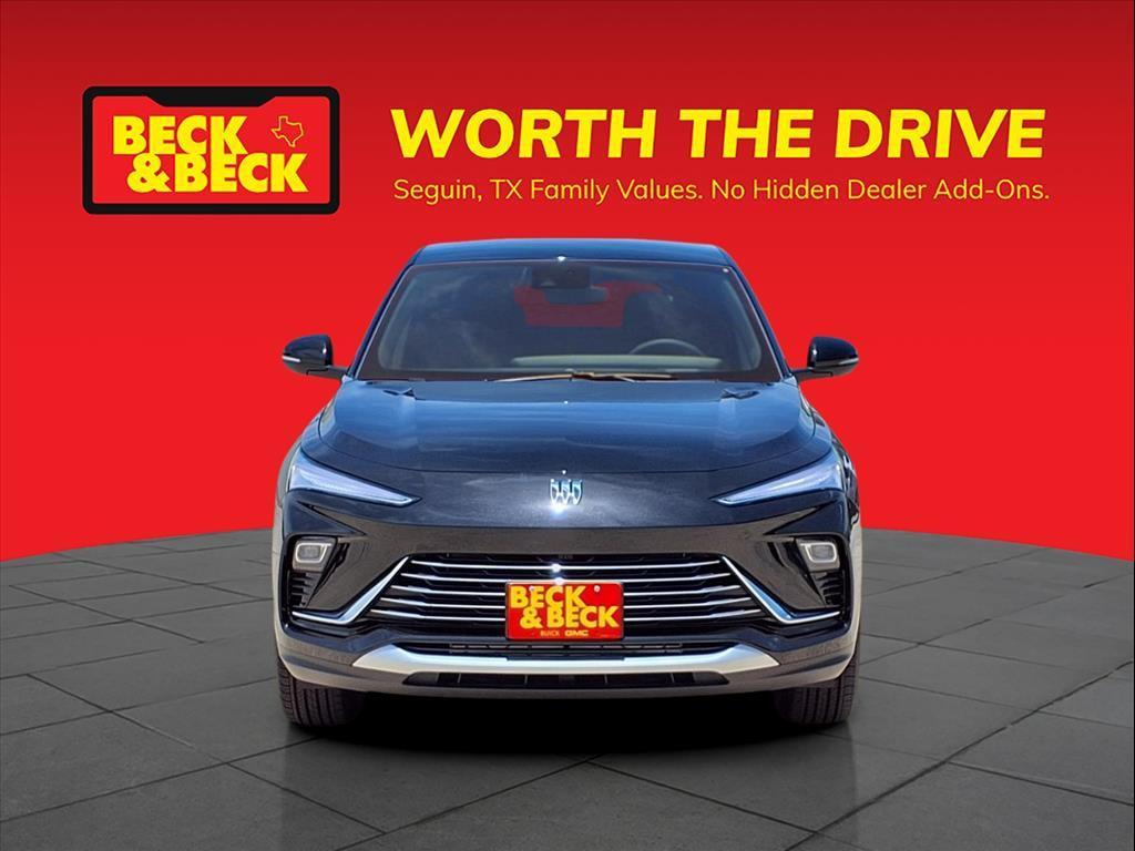 new 2025 Buick Envista car, priced at $25,280