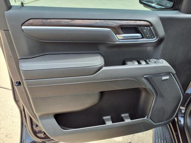new 2025 GMC Sierra 1500 car, priced at $56,345