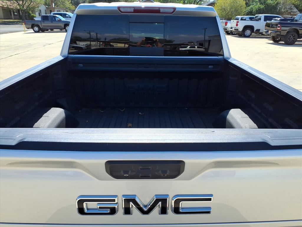 used 2022 GMC Sierra 1500 car, priced at $34,993