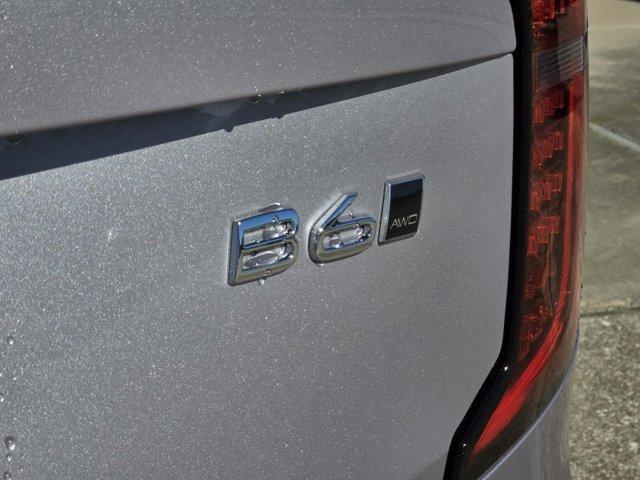 new 2026 Volvo XC90 car, priced at $68,325