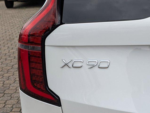 new 2025 Volvo XC90 car, priced at $59,245