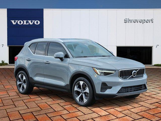 new 2025 Volvo XC40 car, priced at $42,465