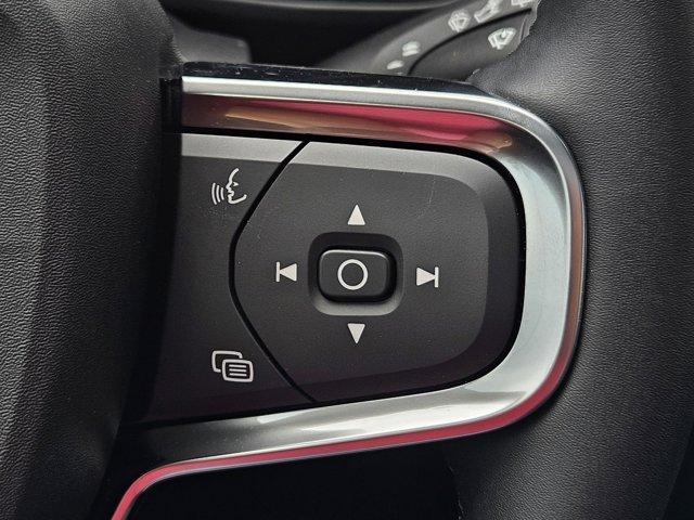 new 2025 Volvo XC40 car, priced at $44,465