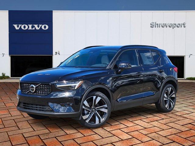 new 2025 Volvo XC40 car, priced at $48,550