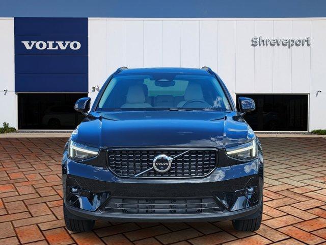 new 2025 Volvo XC40 car, priced at $48,550