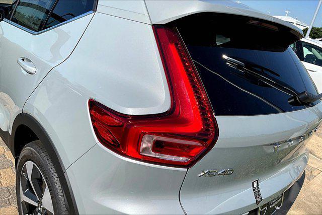 new 2024 Volvo XC40 car, priced at $41,575