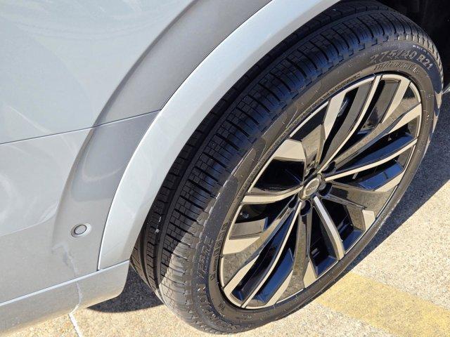 new 2026 Volvo XC90 car, priced at $67,325