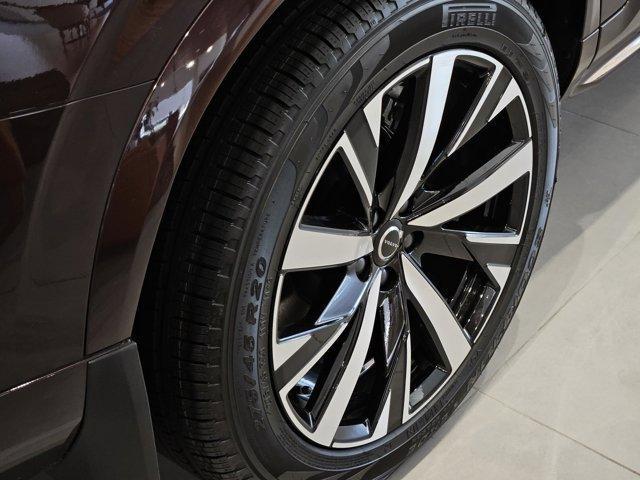 new 2025 Volvo XC90 car, priced at $59,245