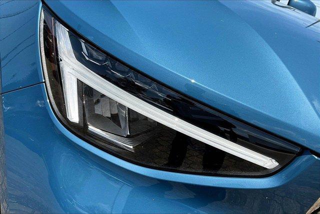 new 2025 Volvo XC40 car, priced at $44,000