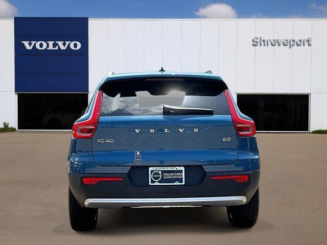 new 2025 Volvo XC40 car, priced at $44,000