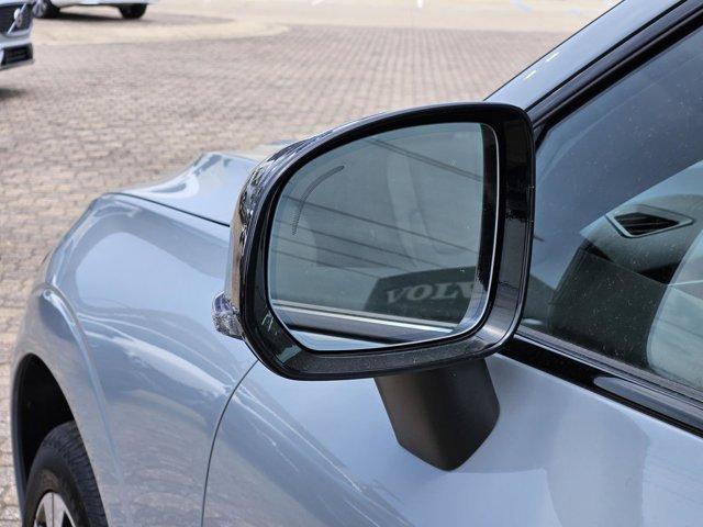 new 2026 Volvo XC60 car, priced at $57,985