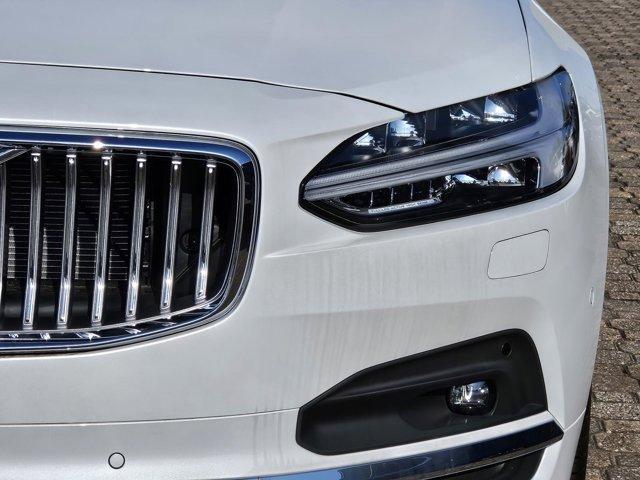 new 2024 Volvo S90 car, priced at $61,295