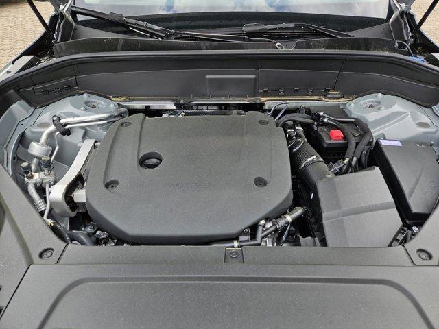 new 2025 Volvo XC90 car, priced at $68,155