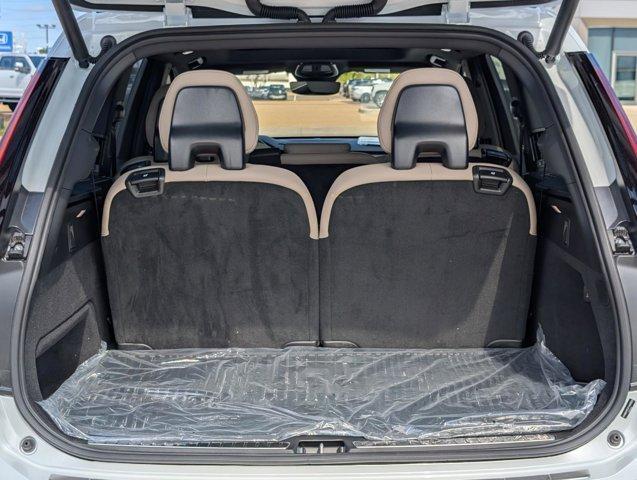 new 2026 Volvo XC90 car, priced at $69,325