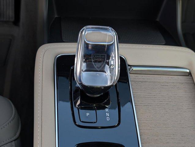 new 2026 Volvo XC90 car, priced at $69,325