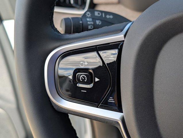 new 2026 Volvo XC90 car, priced at $69,325