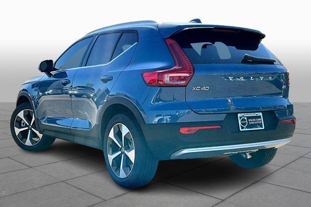 new 2024 Volvo XC40 car, priced at $45,910