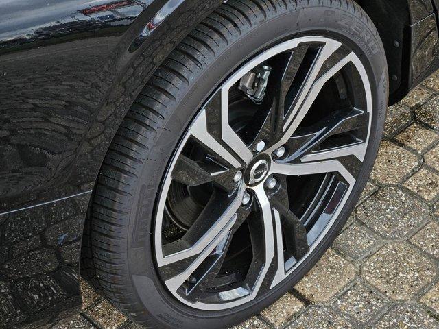 new 2024 Volvo S60 car, priced at $45,125