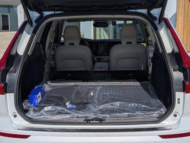 new 2025 Volvo XC60 car, priced at $52,335