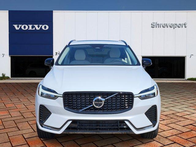 new 2025 Volvo XC60 car, priced at $51,360