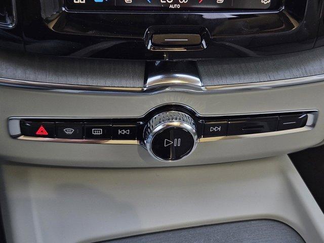 new 2025 Volvo XC60 car, priced at $54,360