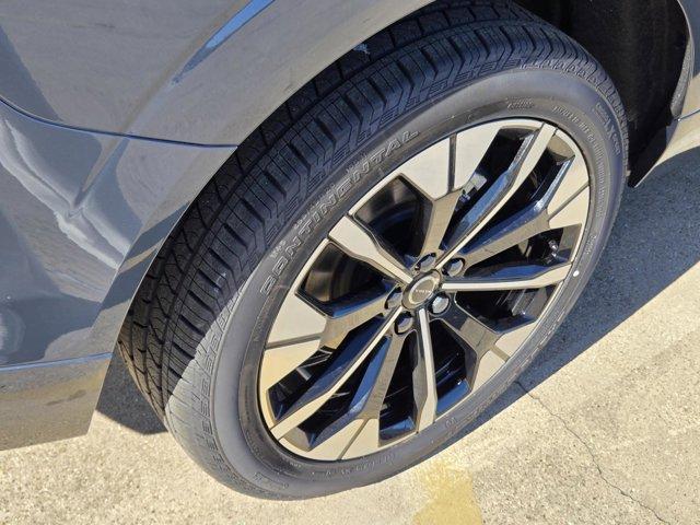 new 2026 Volvo XC60 car, priced at $54,985