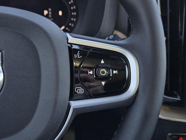 new 2026 Volvo XC60 car, priced at $54,985