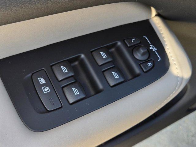 new 2026 Volvo XC60 car, priced at $54,985