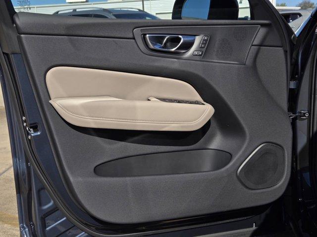 new 2026 Volvo XC60 car, priced at $54,985