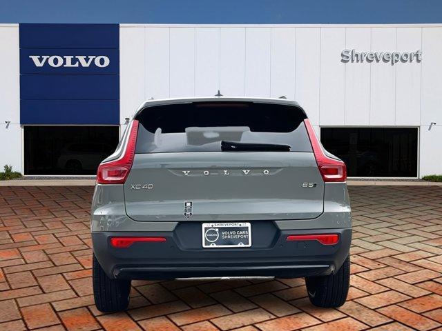 new 2025 Volvo XC40 car, priced at $51,210