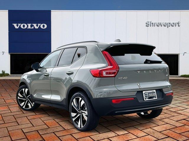 new 2025 Volvo XC40 car, priced at $51,210