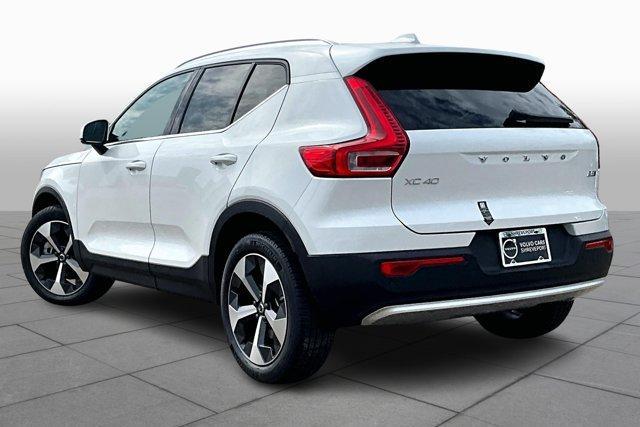 new 2025 Volvo XC40 car, priced at $47,010