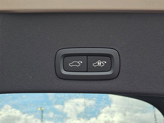 new 2024 Volvo C40 Recharge Pure Electric car, priced at $54,235