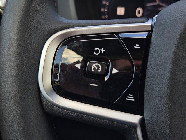 new 2026 Volvo XC60 car, priced at $52,889