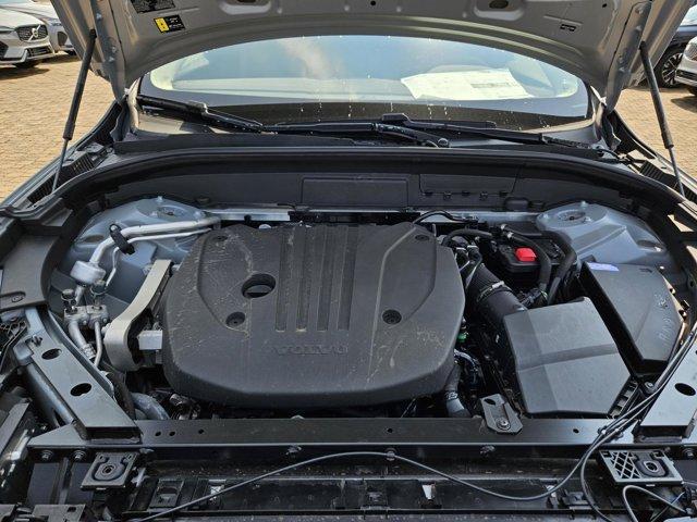 new 2025 Volvo XC60 car, priced at $47,075