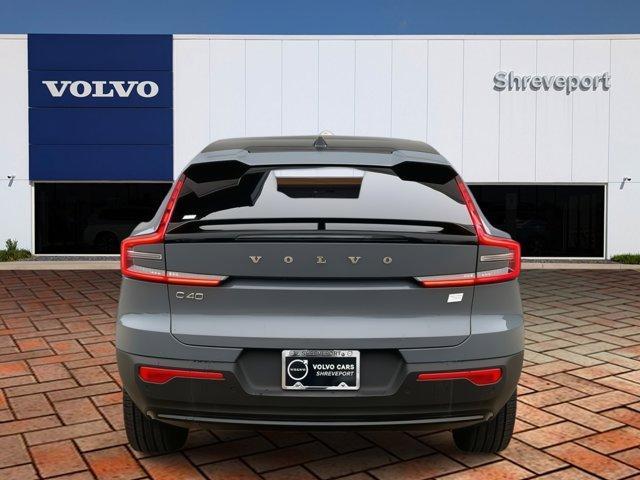 new 2023 Volvo C40 Recharge Pure Electric car