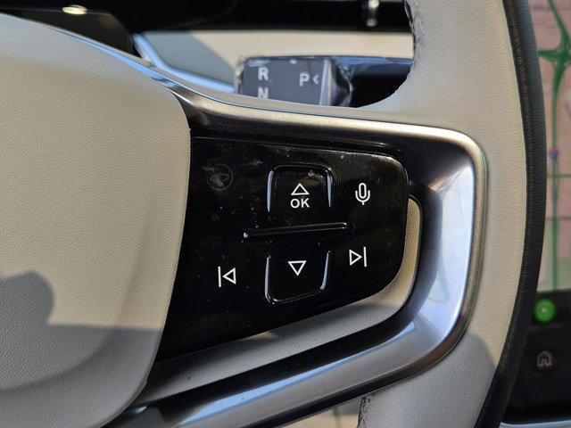 new 2025 Volvo EX90 car, priced at $84,640