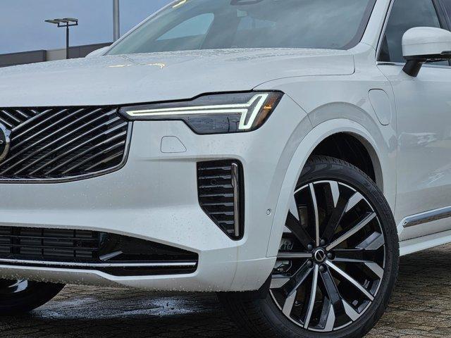 new 2025 Volvo XC90 Plug-In Hybrid car, priced at $81,405
