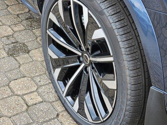 new 2025 Volvo XC90 car, priced at $64,555