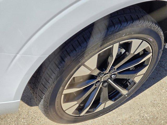 new 2026 Volvo XC60 car, priced at $54,325