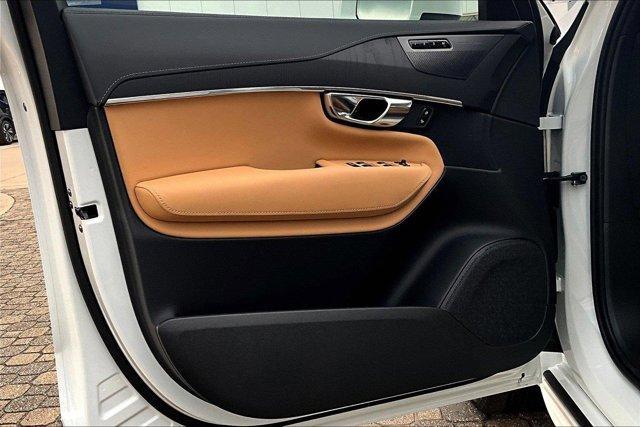 new 2025 Volvo XC90 Plug-In Hybrid car, priced at $79,811