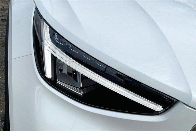 new 2025 Volvo XC40 car, priced at $46,510
