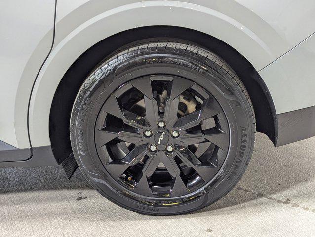 used 2024 Kia Carnival car, priced at $40,490