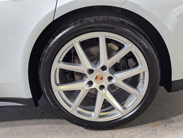 new 2026 Porsche Panamera car, priced at $133,340